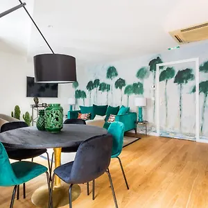  شقة Spacious - 3br-6p - Champs Elysees
