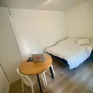 Apartment Studio In, Paris